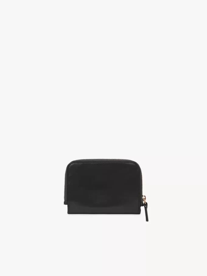 Cartera plegable con alfabeto en piel brillante Cartera plegable con alfabeto en piel brillante