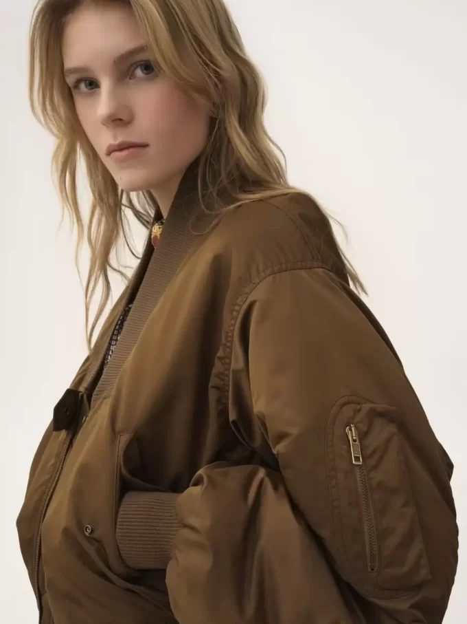 Chaqueta bomber de nailon
