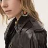Chaqueta con cinturón de algodón recubierto brillante