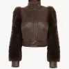 Chaqueta corta de cuello alto en piel Chaqueta corta de cuello alto en piel