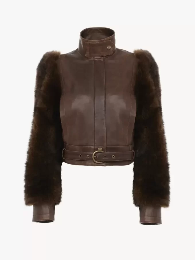 Chaqueta corta de cuello alto en piel Chaqueta corta de cuello alto en piel