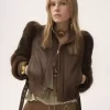 Chaqueta corta de cuello alto en piel Chaqueta corta de cuello alto en piel