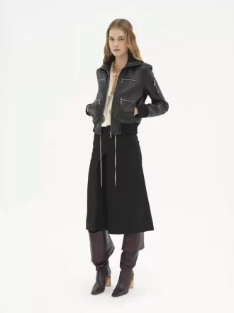 Chaqueta corta de piel