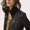 Chaqueta corta de piel