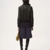 Chaqueta corta de piel