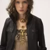 Chaqueta corta de piel