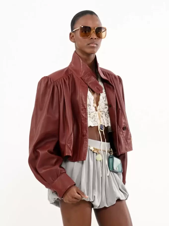 Chaqueta de boule fruncida en piel Chaqueta de boule fruncida en piel