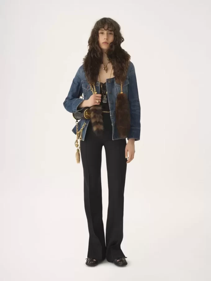 Chaqueta de montar peplum en denim Chaqueta de montar peplum en denim