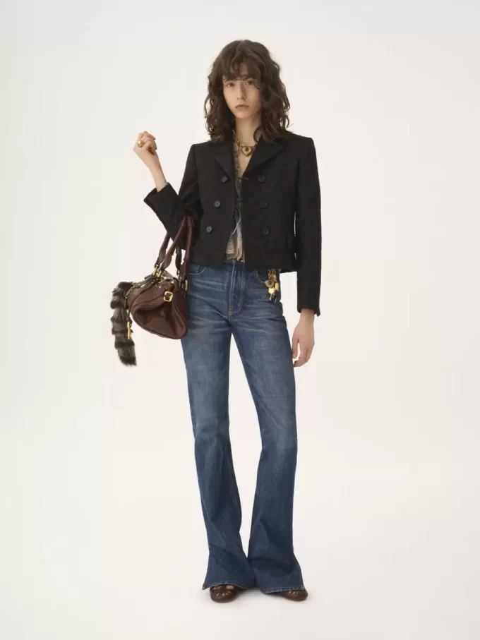 Chaqueta entallada cruzada en jacquard de mezcla de lana Chaqueta entallada cruzada en jacquard de mezcla de lana