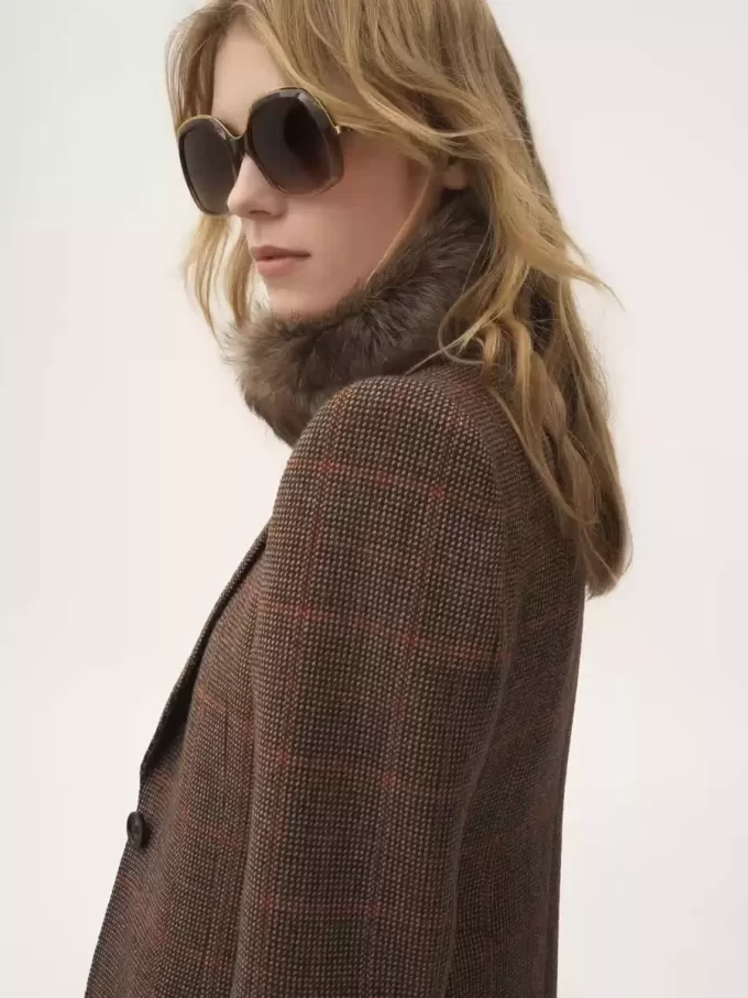 Chaqueta entallada de lana a cuadros Chaqueta entallada de lana a cuadros