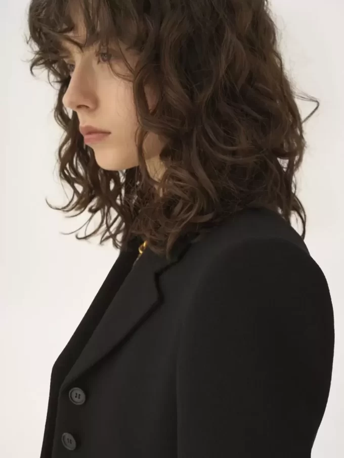 Chaqueta Spencer corta en crepé de lana