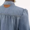 Chaqueta vaquera fruncida con cuello alto