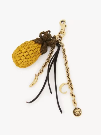 Charm para bolso con forma de piña en rafia, metal y piel