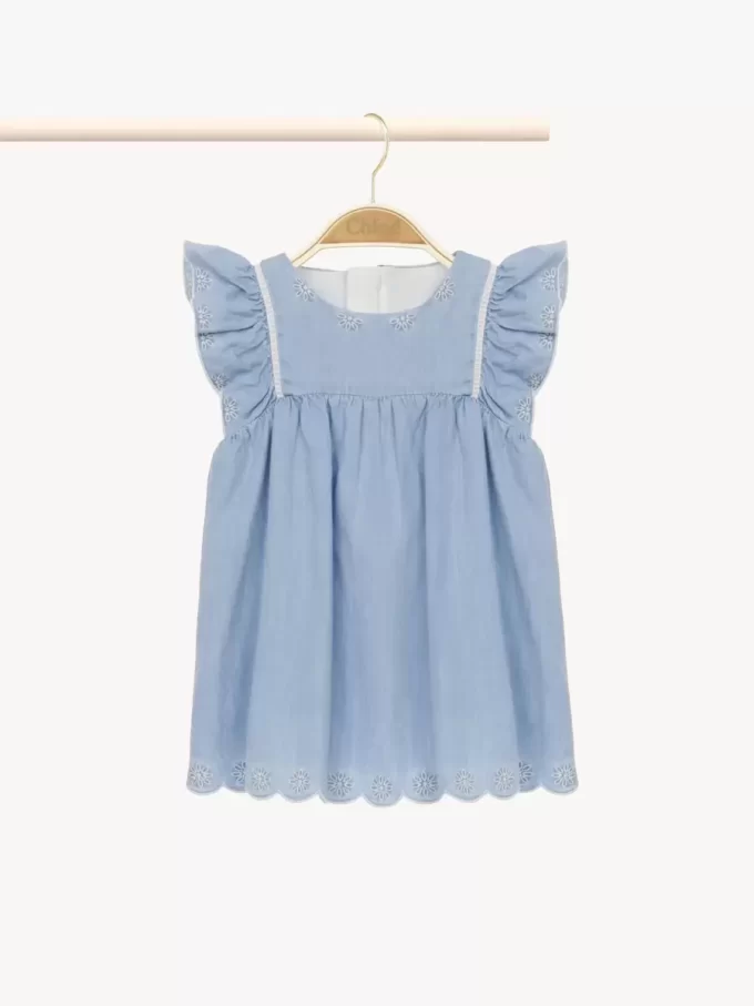 Conjunto de vestido y gorro para bebé