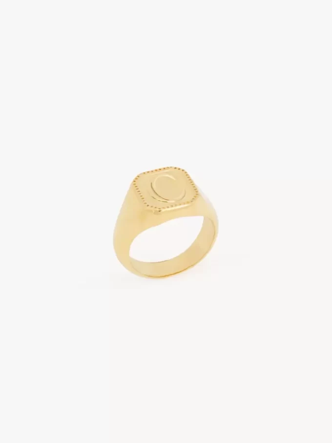 El anillo Charms de Chloé El anillo Charms de Chloé