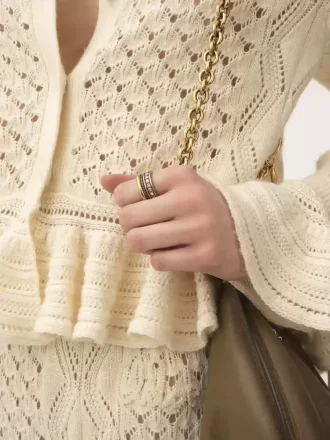El anillo Chloé Antique Pearls