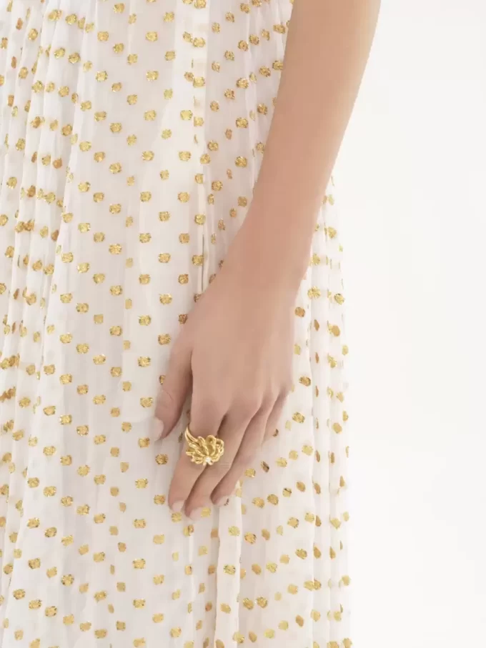 El anillo Chloé Mechanical Flowers El anillo Chloé Mechanical Flowers