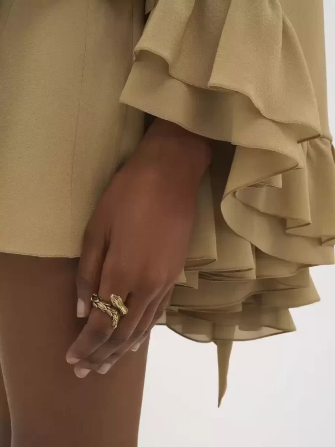 El anillo Chloé Snake