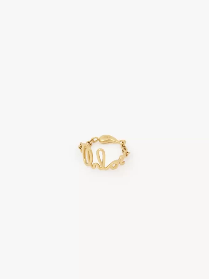 El anillo icónico de Chloé