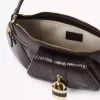 El bolso de hombro 99 en piel efecto cocodrilo El bolso de hombro 99 en piel efecto cocodrilo