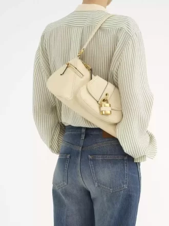 El bolso de hombro 99 en piel granulada