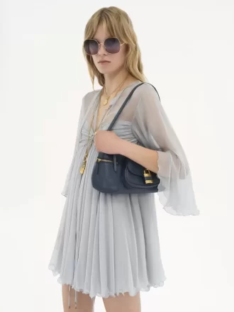 El bolso de hombro 99 en piel granulada