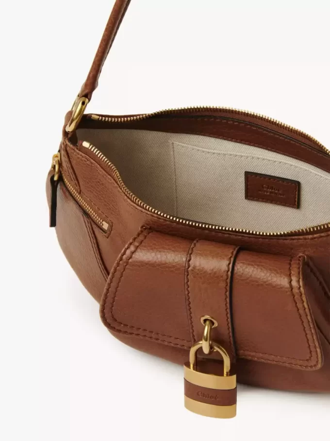 El bolso de hombro 99 en piel granulada