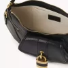 El bolso de hombro 99 en piel granulada El bolso de hombro 99 en piel granulada