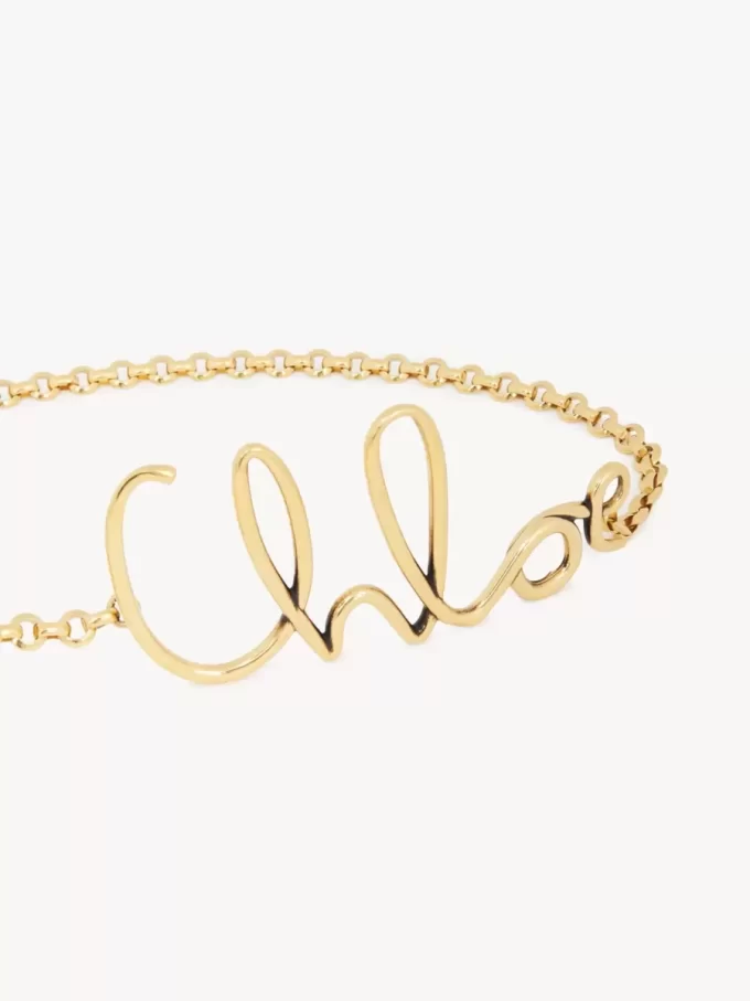 El cinturón icónico de Chloé El cinturón icónico de Chloé