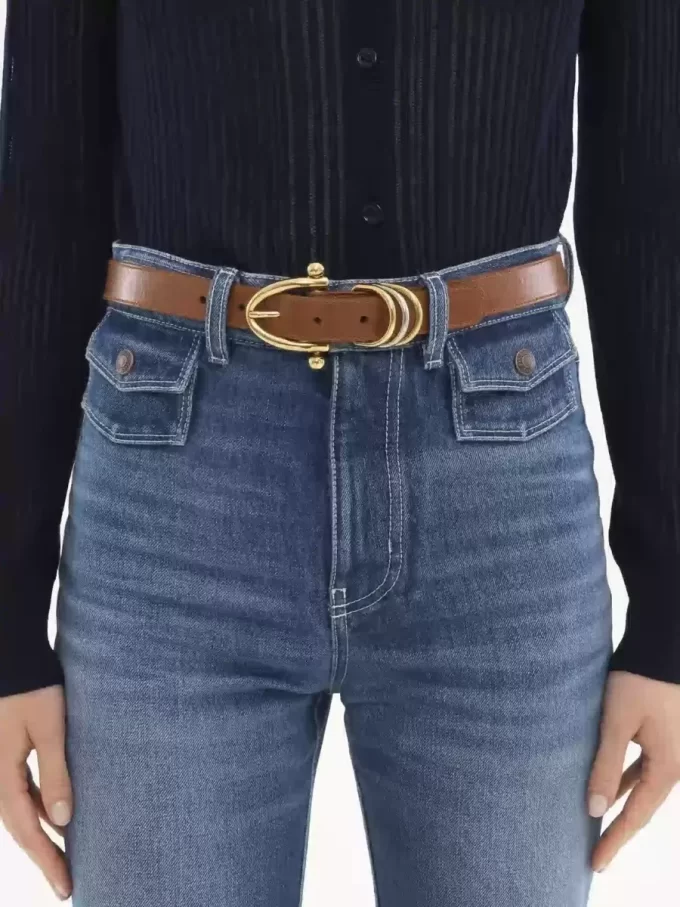 El cinturón pulsera de Chloé El cinturón pulsera de Chloé