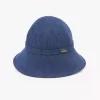 El icónico sombrero de pescador de Chloé en denim