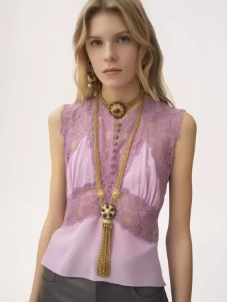 El magnífico collar de Chloé