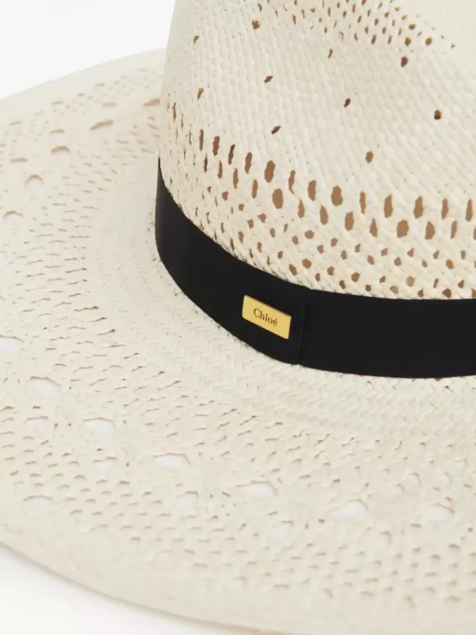 El sombrero Panamá Chloé en paja de palma El sombrero Panamá Chloé en paja de palma