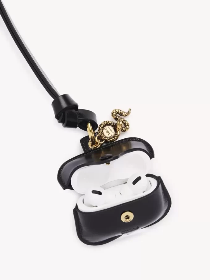 Estuche para auriculares Chloé Symbols Snake en piel granulada Estuche para auriculares Chloé Symbols Snake en piel granulada