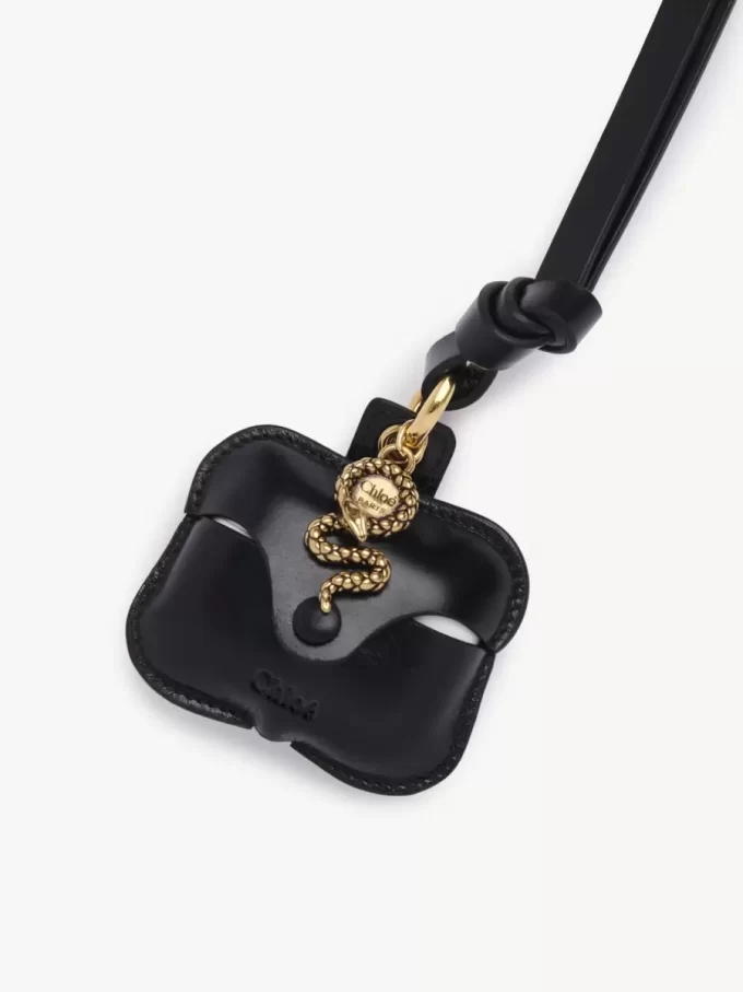 Estuche para auriculares Chloé Symbols Snake en piel granulada Estuche para auriculares Chloé Symbols Snake en piel granulada