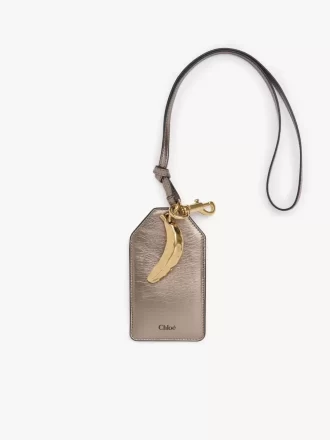 Etiqueta Chloé Symbols Banana en piel metalizada