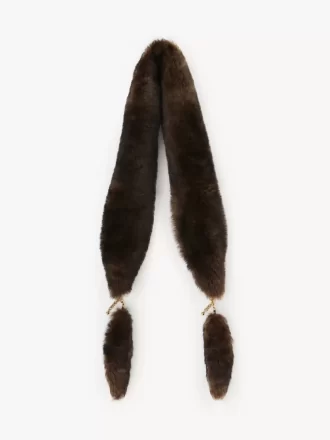 La bufanda Chloé Chain Tails en piel de oveja