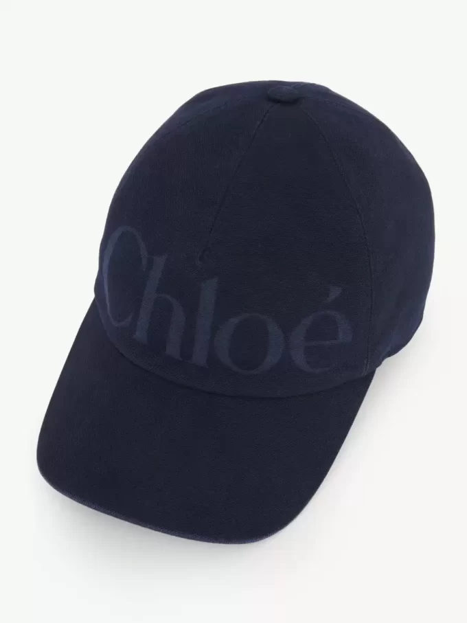 La gorra Chloé Essentials en algodón lavado La gorra Chloé Essentials en algodón lavado