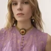 La magnífica gargantilla de Chloé La magnífica gargantilla de Chloé