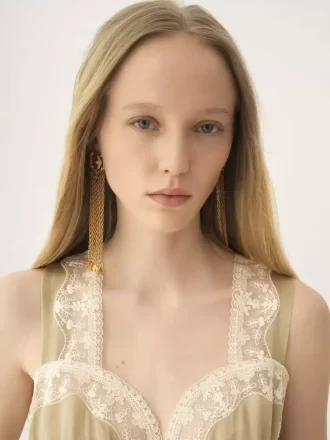 Los pendientes Amulet de Chloé