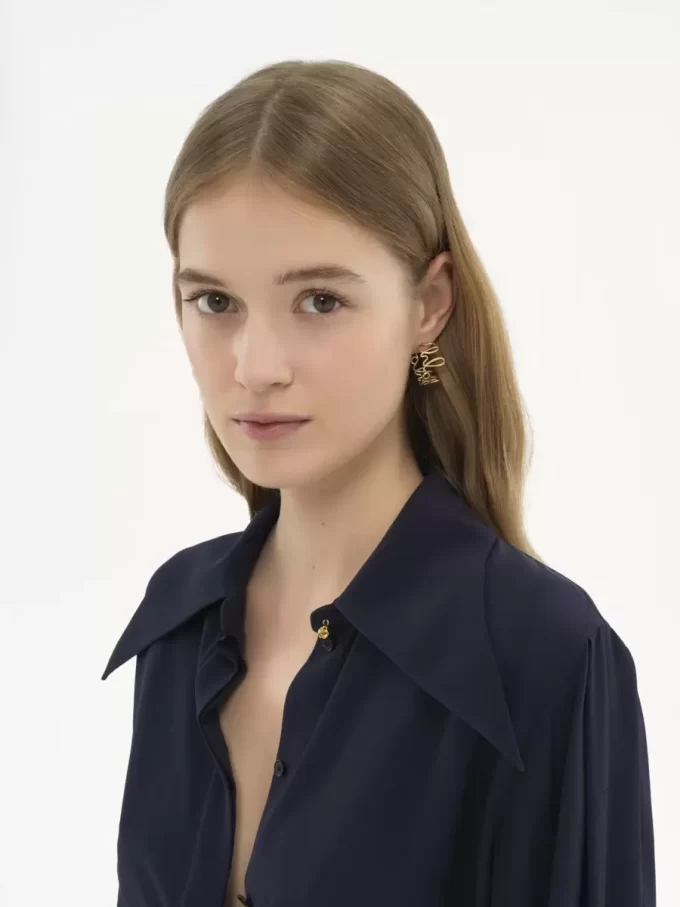 Los pendientes de aro icónicos de Chloé