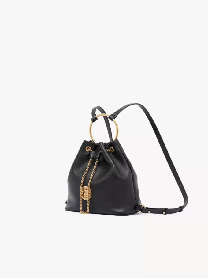 Mochila pequeña de pulsera en piel granulada Mochila pequeña de pulsera en piel granulada