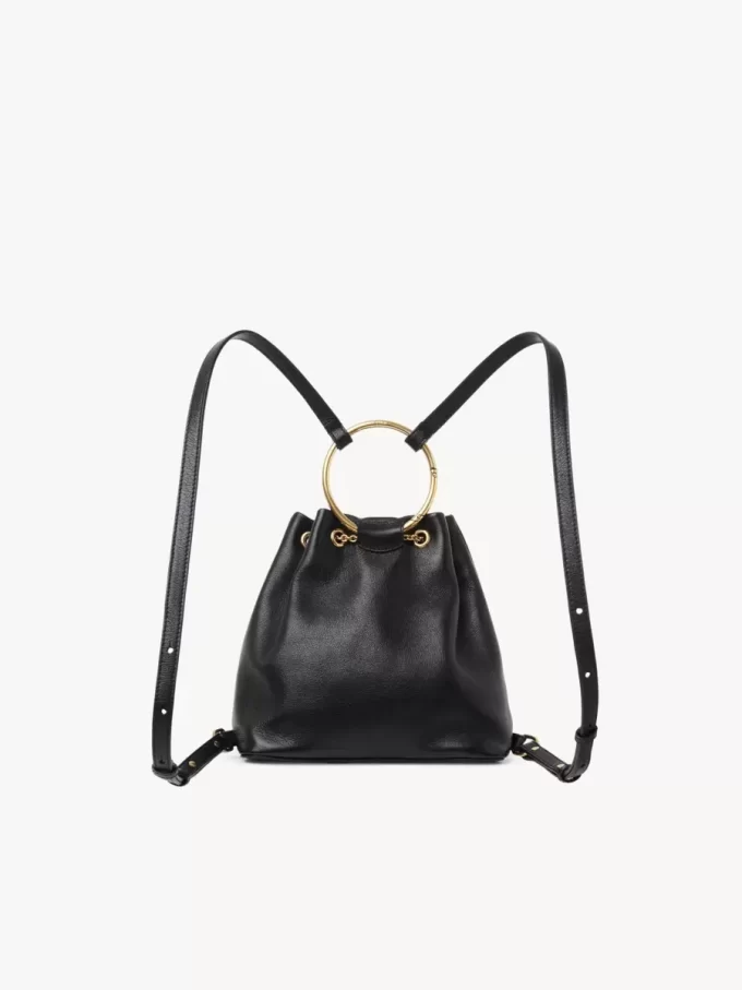 Mochila pequeña de pulsera en piel granulada Mochila pequeña de pulsera en piel granulada