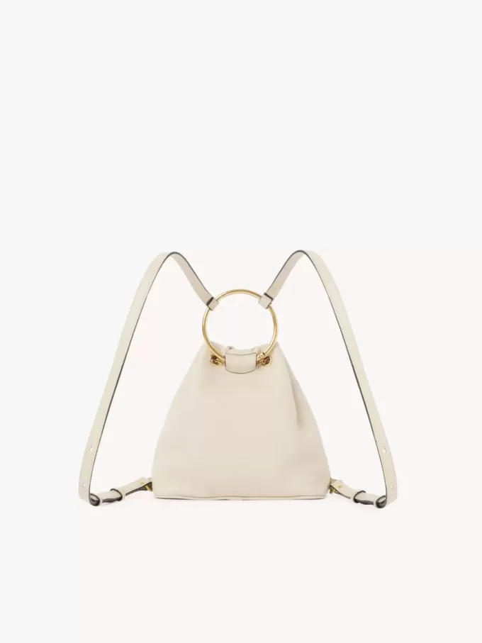 Mochila pequeña de pulsera en piel granulada Mochila pequeña de pulsera en piel granulada