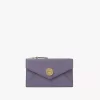 Monedero pequeño tipo sobre con ranuras para tarjetas en piel granulada Monedero pequeño tipo sobre con ranuras para tarjetas en piel granulada