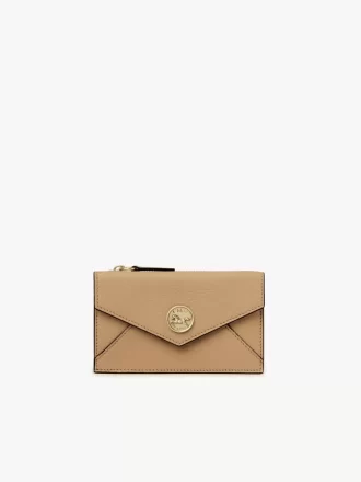 Monedero pequeño tipo sobre con ranuras para tarjetas en piel granulada Monedero pequeño tipo sobre con ranuras para tarjetas en piel granulada