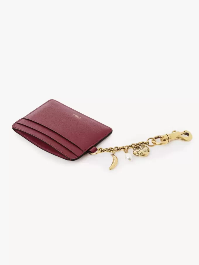 Tarjetero Chloé Charms en piel granulada