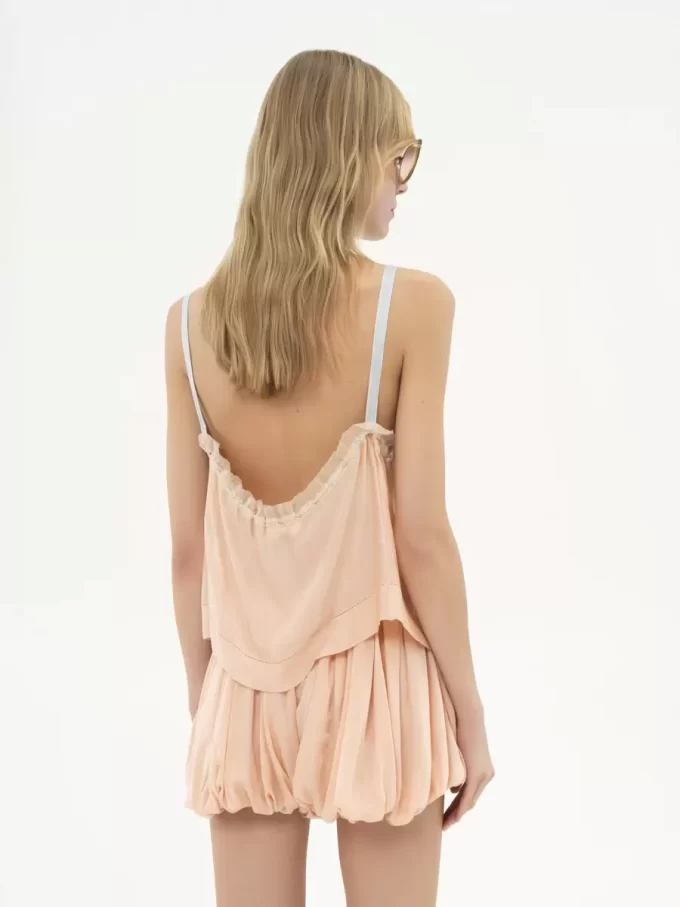 Top camisola con volantes en charmeuse de seda y encaje Top camisola con volantes en charmeuse de seda y encaje