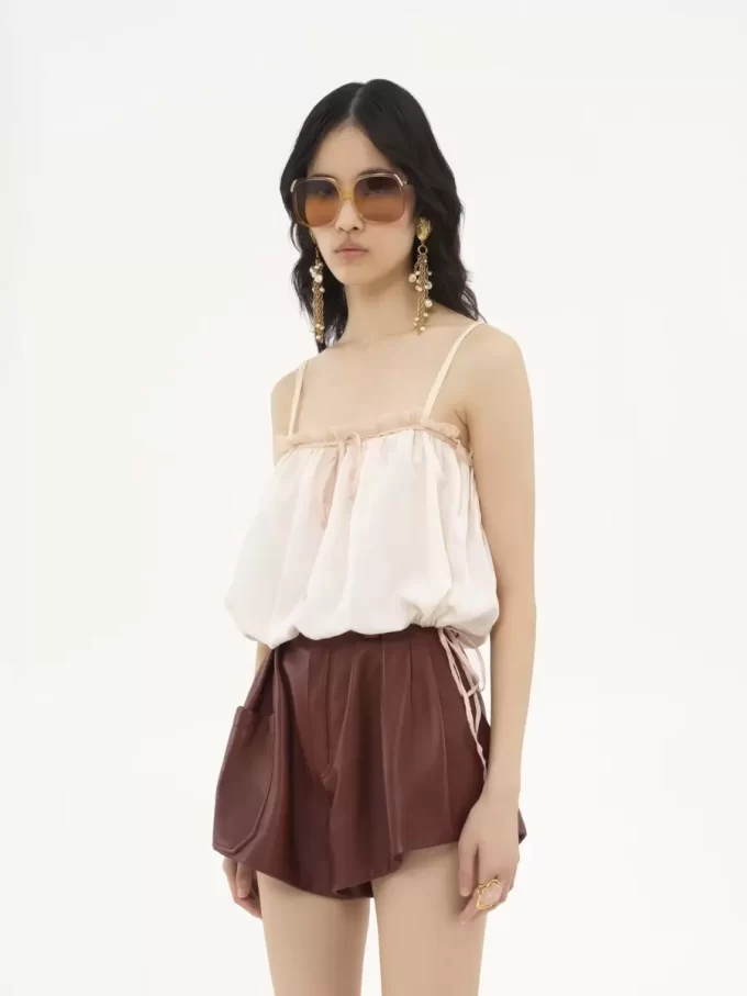 Top camisola con volantes en habotai de seda