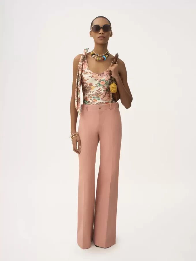 Traje de baño de una pieza con tirantes anudados Traje de baño de una pieza con tirantes anudados